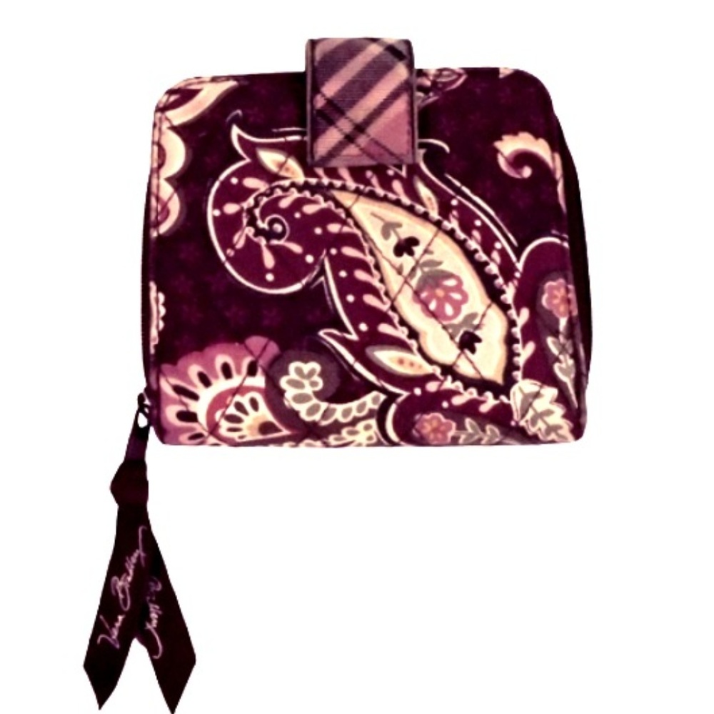 Vera Bradley Zip Around Bifold Wallet